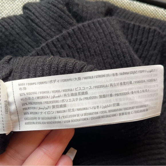 ✨ Abercrombie & Fitch Ribbed Midi V-Neck Sweater Dress in Size : XL ✨ - Picture 8 of 11